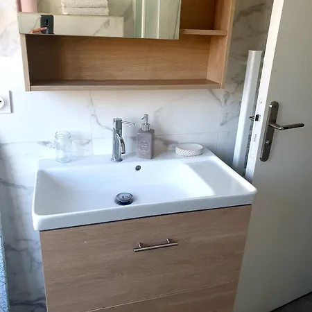 Apartamento Place Close To The Ac Air , Wi Fi, Parking