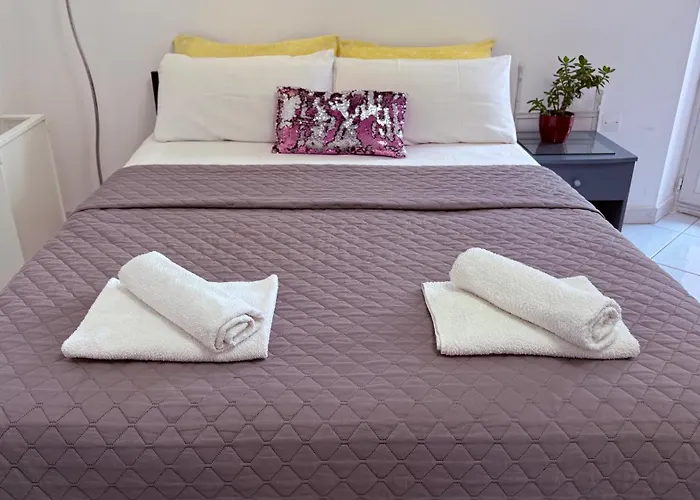 Place Close To The Ac Air , Wi Fi, Parking *