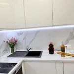 아파트 Place Close To The Ac Air , Wi Fi, Parking 니스