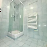 아파트 Place Close To The Ac Air , Wi Fi, Parking